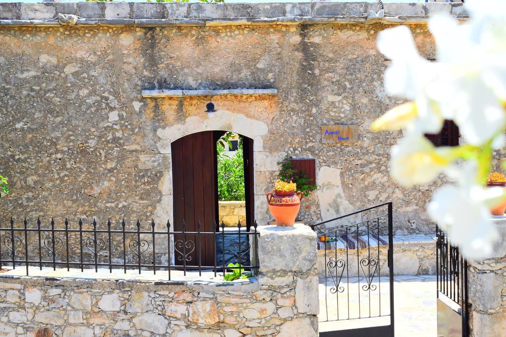 فيلا Anna'S Stone House Megala Chorafia المظهر الخارجي الصورة