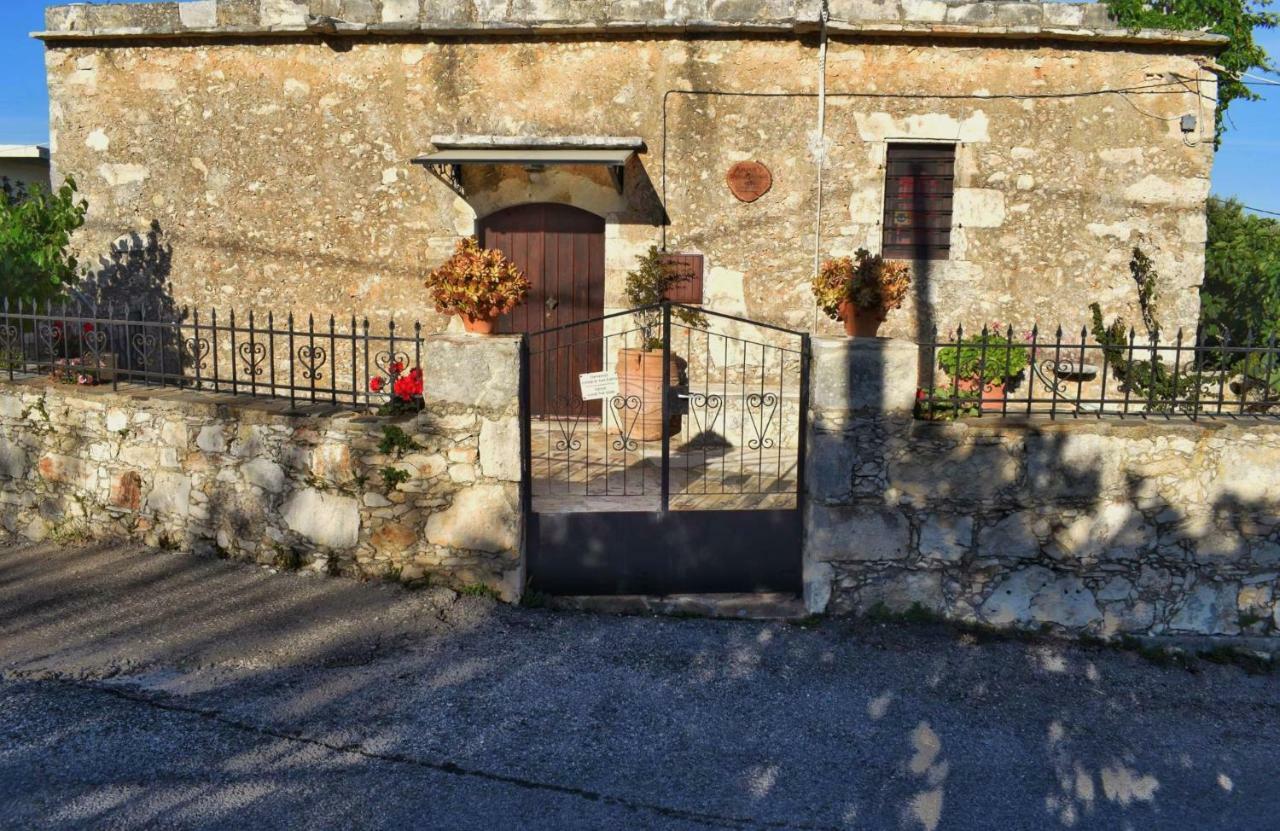 فيلا Anna'S Stone House Megala Chorafia المظهر الخارجي الصورة